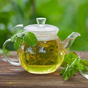 فواید و مضرات چای سبز